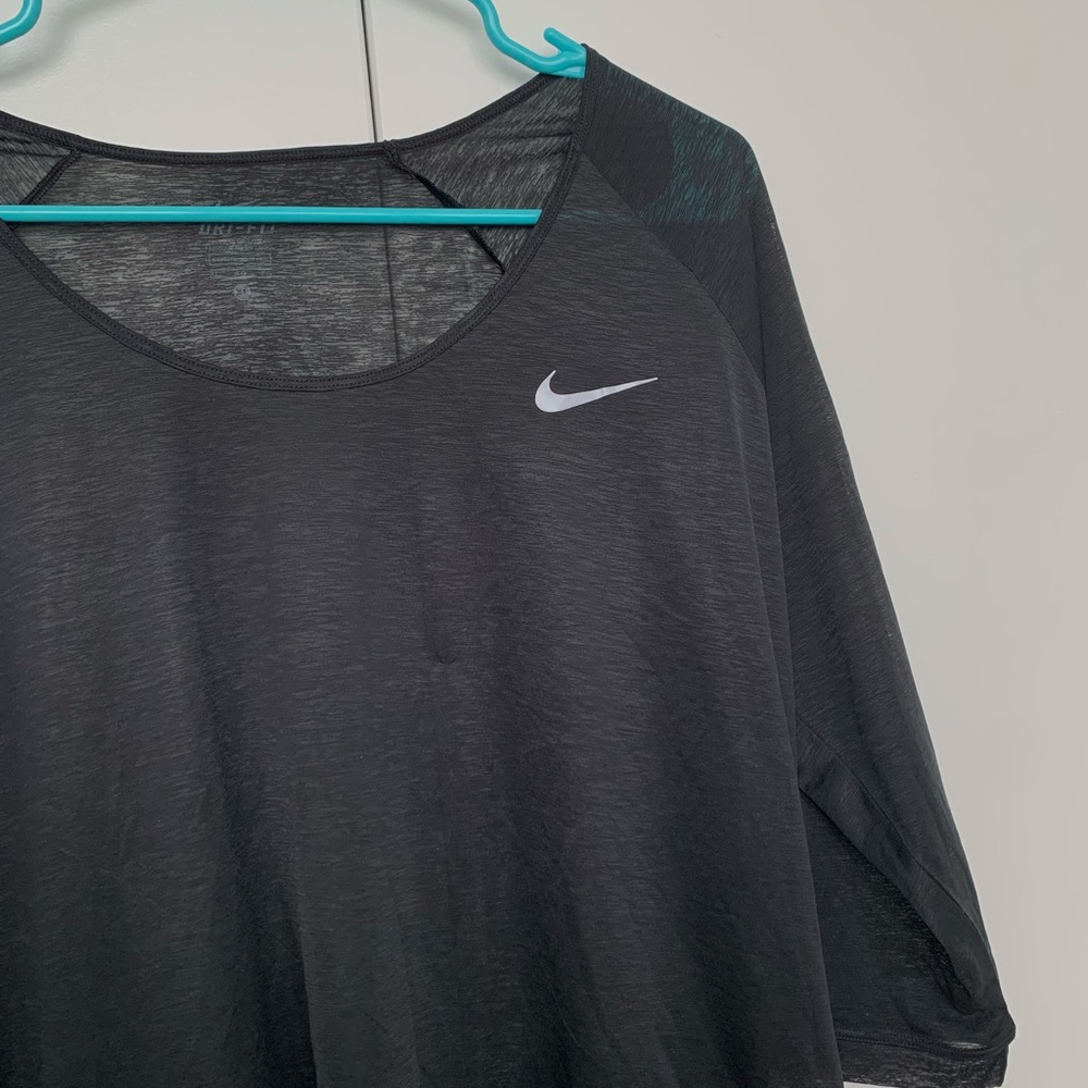 NWOT Nike Dry-fit Shirt